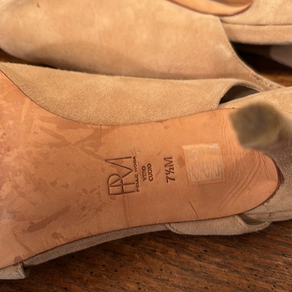 Suede heel - Picture 4 of 4